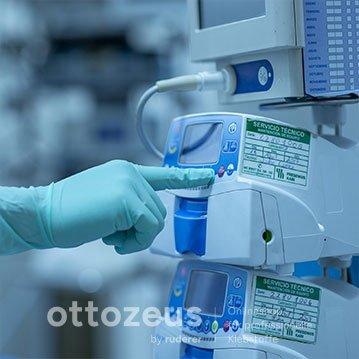 Kleben in der Medizin & Orthopädie / sterile Bereiche--298