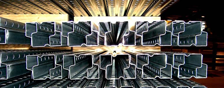 Eisenwaren/Metalle