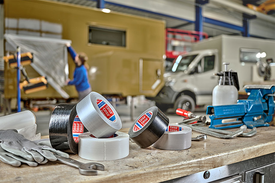 Neu im Ottozeus Onlineshop: Leistungsstarke tesa® Klebebänder